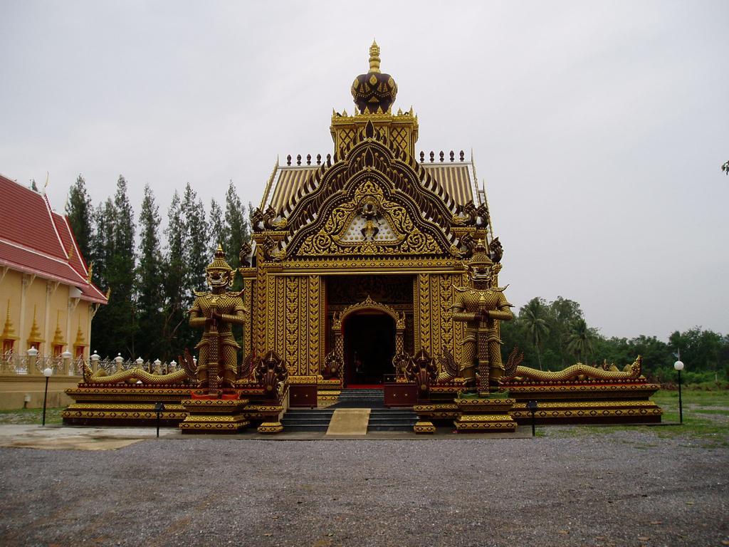 Ban Khan Leema สามร้อยยอด ภายนอก รูปภาพ